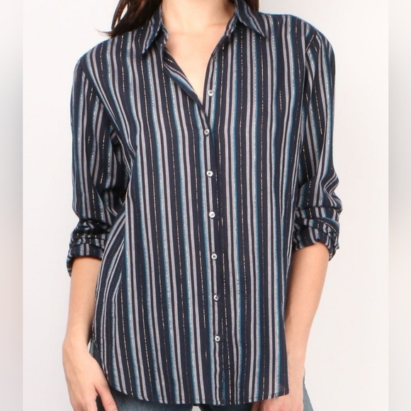 XIRENA Long Sleeve Button Up Poplin Beau Shirt In Night Spark Size Medium - Picture 2 of 16